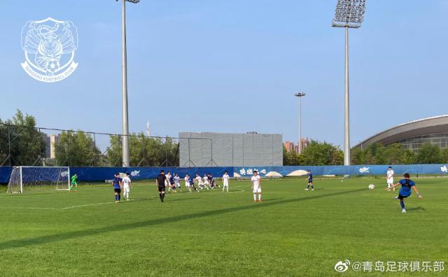 开云体育-【热身】巴索戈温家宝破门张鹭建功 青岛队2比3申花